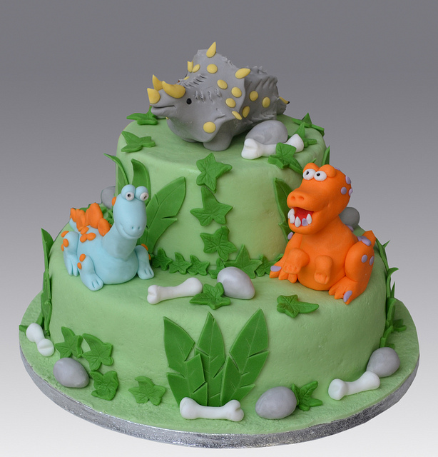 dinosaur cake pan