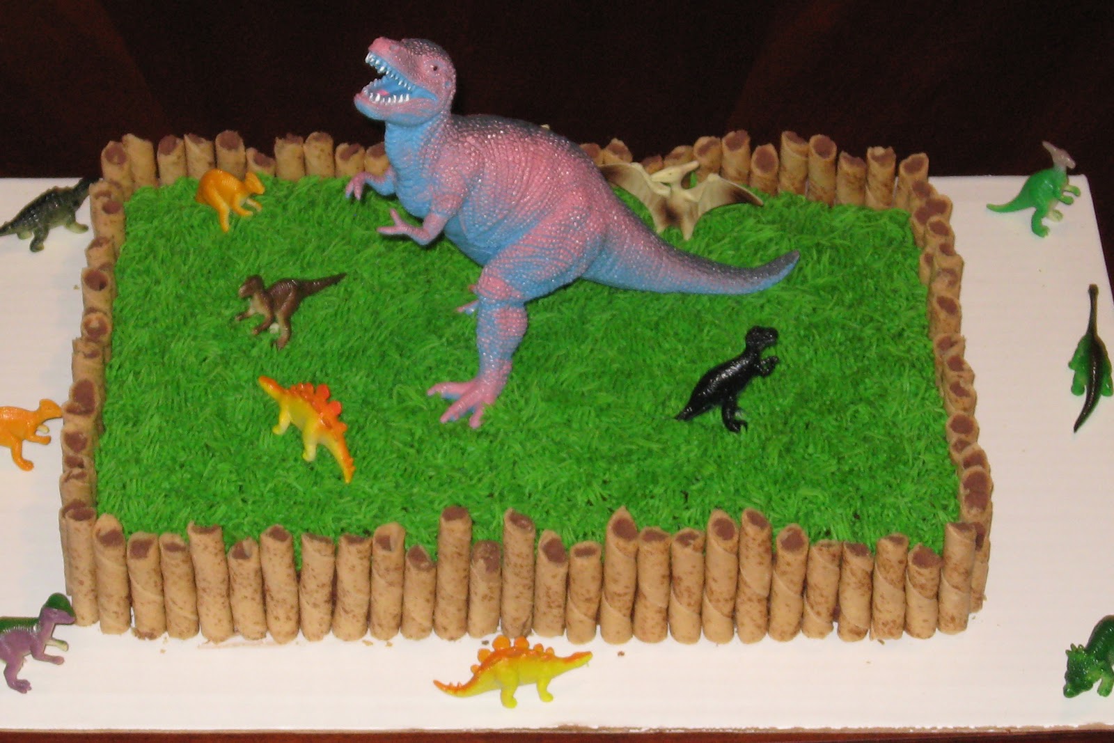 dinosaur cake decorations