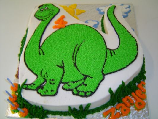 how to make a dinosaur cake with fondants